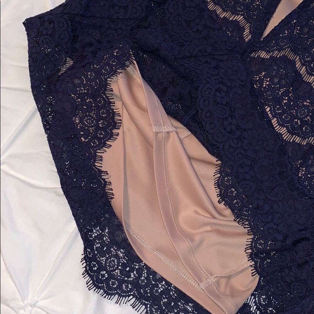 Navy top - Picture 3 of 3